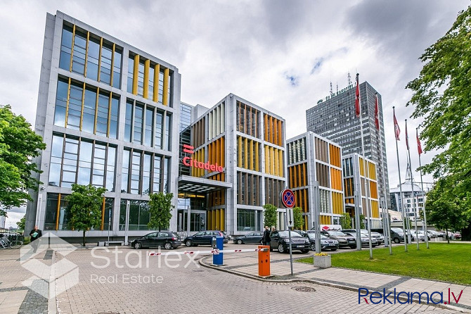 Class A office space for rent in the Citadele Business Center.
The premises are located on the 4th Rīga - foto 1