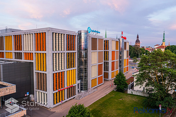 Iznomā biroja telpas ar izlietni Rīgas centrā prestižā jūgendstila ēkā Citadeles ielā 2 Rīga - foto 19