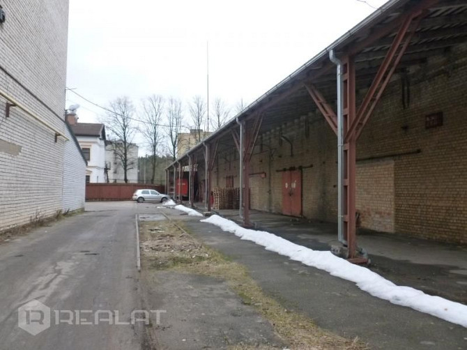 Nomai tiek piedāvātas ražošanas telpas Sarkandaugavas industriālajā rajonā ar kopējo Rīga - foto 7