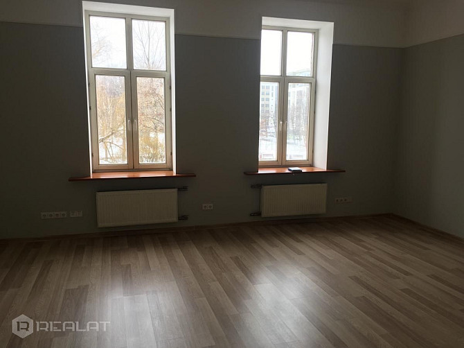 Iznomā neapkurināmas , sausas noliktavas telpas 576 m2 platībā. Telpās ir augstie griesti 7 m. Rīga - foto 17