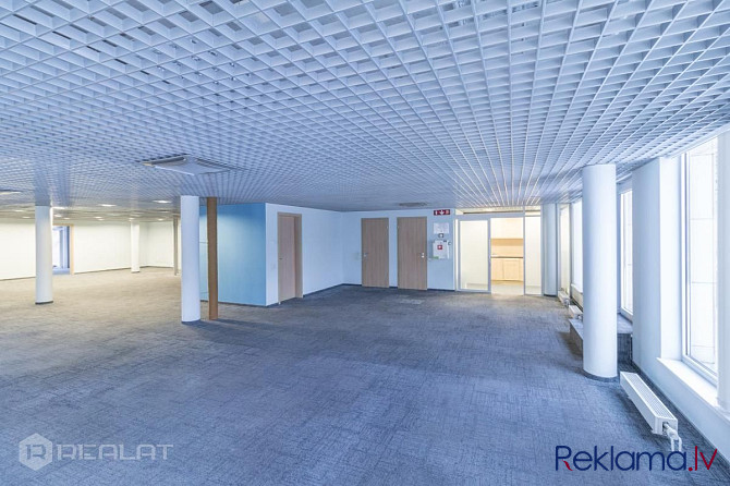 Iznomā neapkurināmas noliktavas telpas 200 m2. platībā. Māja un mājas ekstras - pagalma Rīga - foto 5