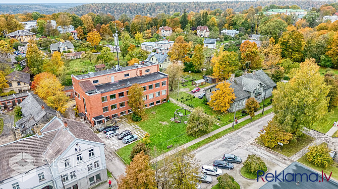 Lielisks investīciju objekts  pārdod namīpašumu izcilā atrašanās vietā - Siguldas Sigulda - foto 1