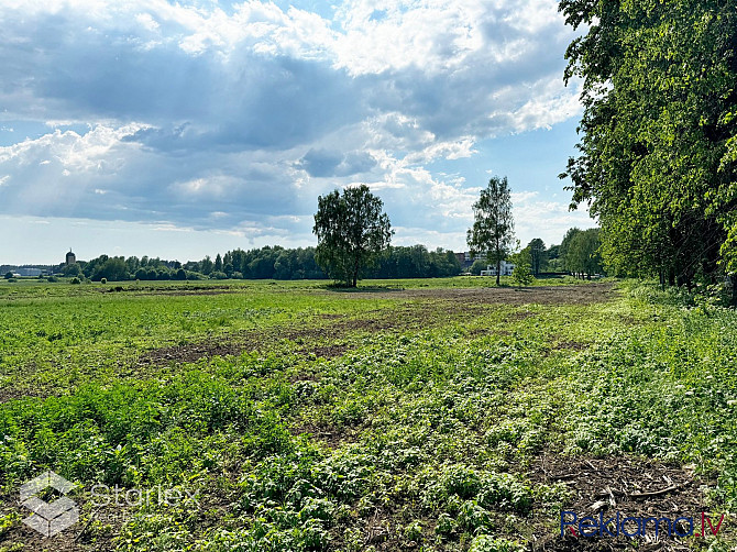 Pārdod zemes gabalu ar platību 4112 m2 Rīgā, Šampēterī. Zemes gabals lielākoties ir Rīgas rajons - foto 9