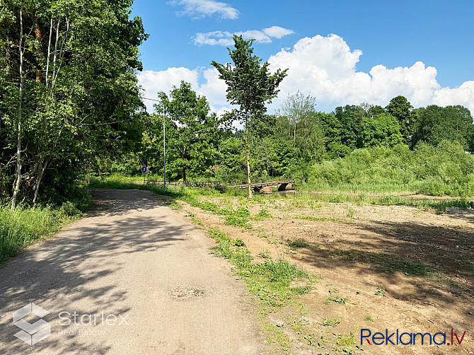 Pārdod zemes gabalu ar platību 4112 m2 Rīgā, Šampēterī. Zemes gabals lielākoties ir Rīgas rajons - foto 5