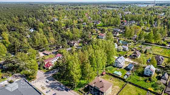 Pārdod zemes gabalu ar platību 2737 m2 Rūpniecības ielā 8, Kauguros. Centrāla atrašanās vieta Kaugur Юрмала