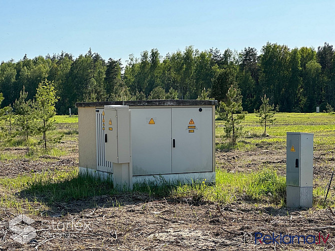 Pārdod savrupmāju apbūvei paredzētu ciematu Kancersili, kas atrodas Ogres novada Tīnūžu pagastā.
Cie Огре и Огрский край - изображение 12