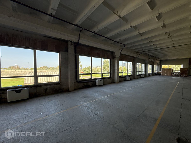 Iznomā  telpas 750 m2. platībā.   + 2. stāvs  + Kravas lifts 2.5 t.  + Stratēģiski izdevīgā vietā ,  Рига - изображение 12