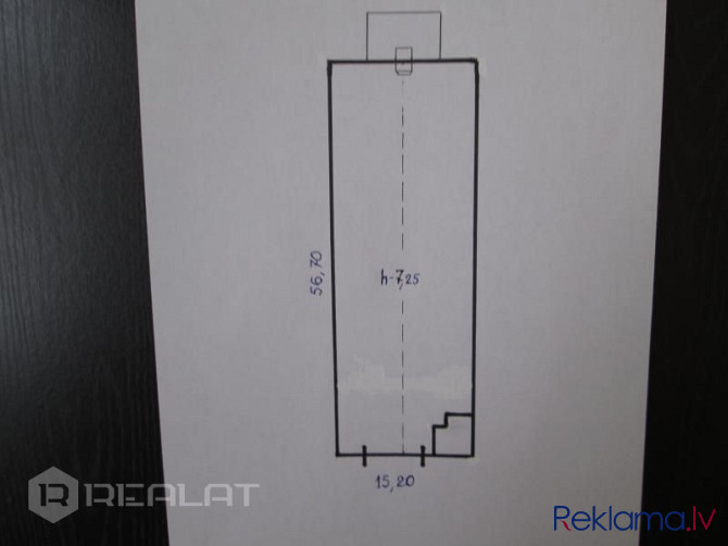 Nomai tiek piedāvāts angārs ar griestu augstumu 7.25m. Angāru ir iespējams apkurināt- Rīga - foto 2