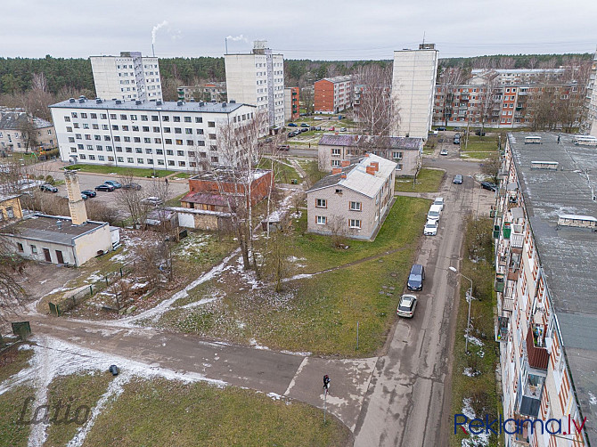 Pārdod zemes platību pašā Kauguru centrā dauddzīvokļu māju rajonā.
Zemes platības Jūrmala - foto 3