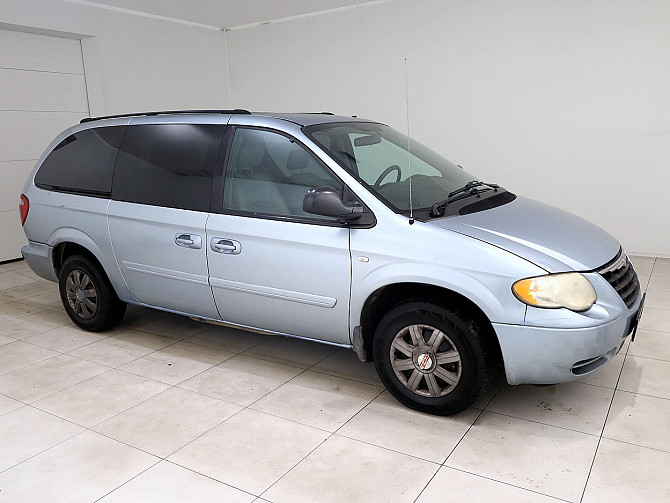 Chrysler Town  Country Luxury Facelift ATM 3.3 128kW Tallina - foto 1