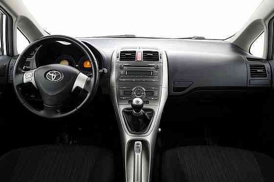 Toyota Auris Linea Sol 1.6 91kW Tallina