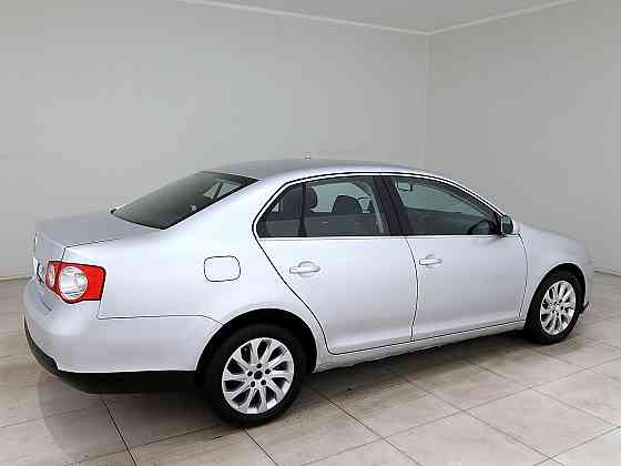 Volkswagen Jetta Comfortline ATM 1.6 75kW Tallina