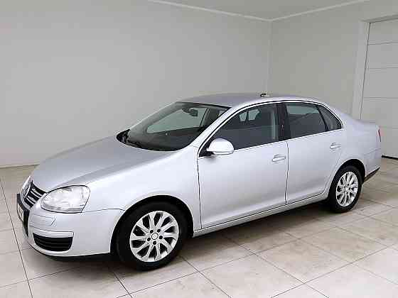 Volkswagen Jetta Comfortline ATM 1.6 75kW Tallina