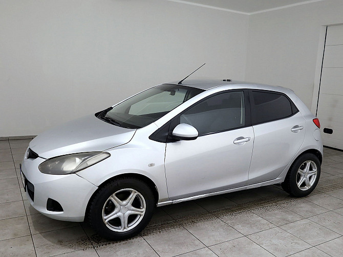 Mazda 2 Elegance 1.3 55kW Tallina - foto 2