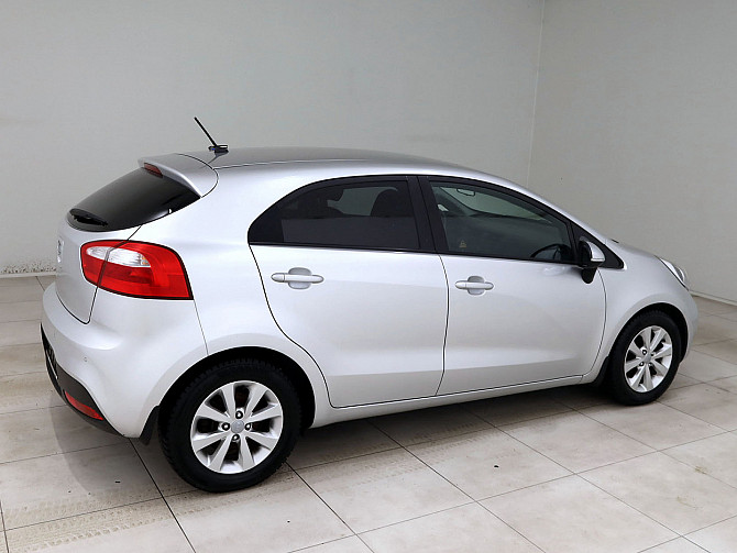 Kia Rio Comfort 1.4 80kW Tallina - foto 3