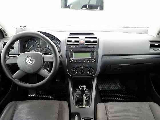 Volkswagen Golf 1.6 75kW Tallina