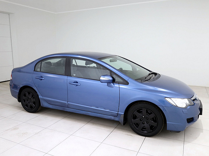 Honda Civic 1.8 103kW Tallina - foto 1