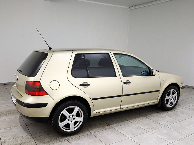 Volkswagen Golf Comfortline ATM 1.6 75kW Tallina - foto 3