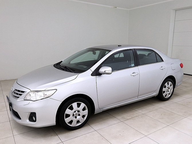 Toyota Corolla Linea Sol Facelift 1.6 97kW Tallina - foto 2