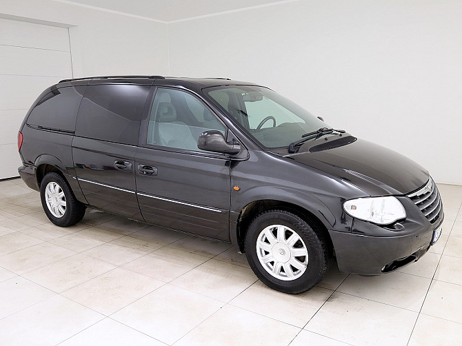 Chrysler Grand Voyager Stow N Go Limited 2.8 CRD 110kW Tallina - foto 1