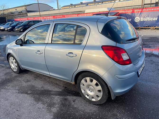 Opel Corsa Elegance 1.4 66kW Tallina - foto 4