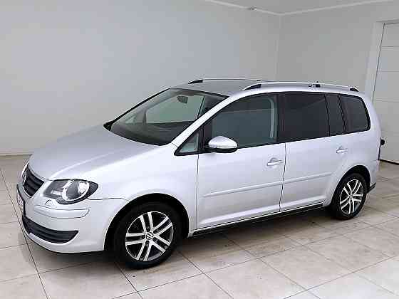 Volkswagen Touran Comfortline Facelift 2.0 TDI 103kW Tallina