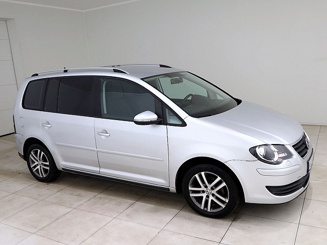 Volkswagen Touran Comfortline Facelift 2.0 TDI 103kW Tallina - foto 1