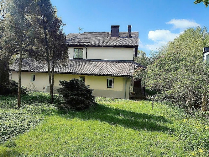 Продается доходная недвижимость - дом с сданными в аренду 4 квартирами и большим Рига - изображение 12