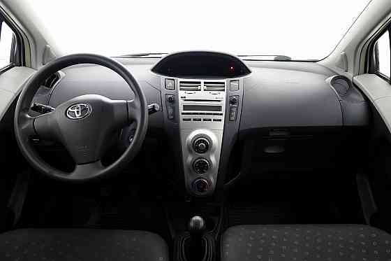 Toyota Yaris Linea Sol 1.3 64kW Tallina