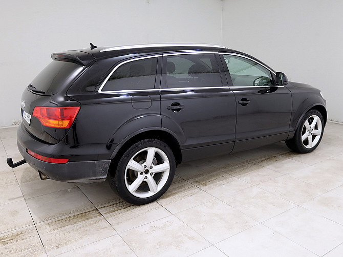 Audi Q7 Comfortline 3.0 TDI 171kW Tallina - foto 3