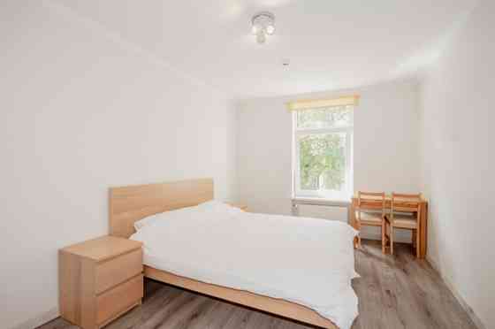 Fully equipped 1-room apartment on Aleksandra Čaka street 126A, opposite the Centra sports quarter.  Rīga