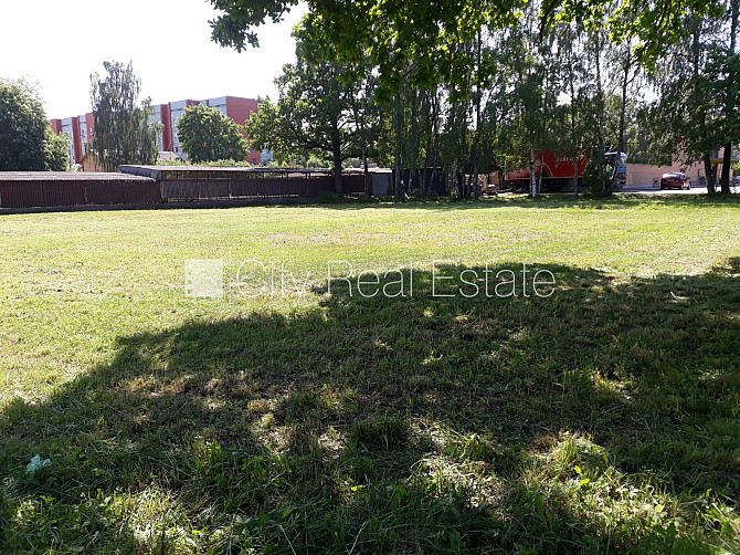 Jaunceltne, fasādes māja, labiekārtota apzaļumota teritorija, slēgta teritorija, iežogota Jūrmala - foto 7