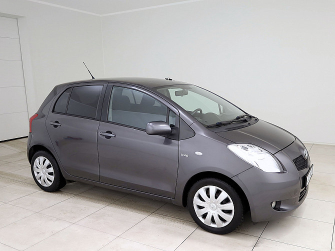 Toyota Yaris Linea Sol Facelift ATM 1.4 D-4D 66kW Tallina - foto 1