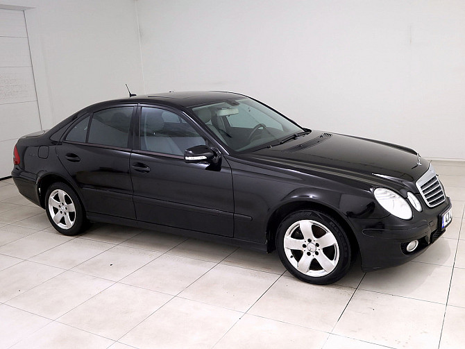 Mercedes-Benz E 200 Avantgarde Facelift ATM 2.1 CDI 100kW Tallina - foto 1