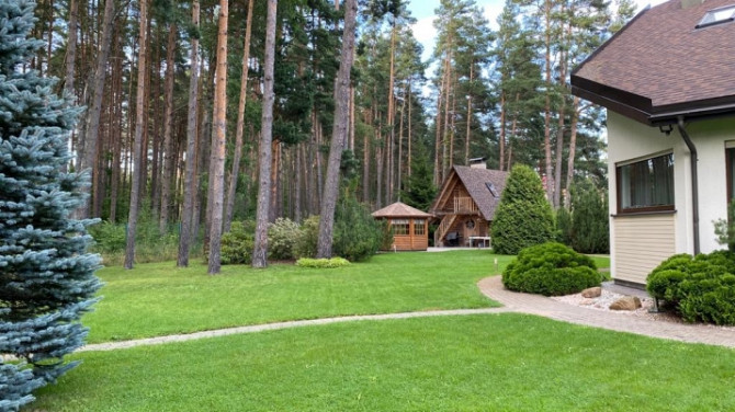 Tiek izīrēta gaiša, omulīga, labi uzturēta māja Dubultos ar kamīnu. Māja atrodas klusā, Jūrmala - foto 5