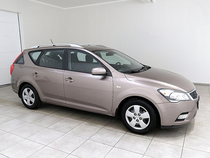 Kia Ceed Elegance Facelift 1.6 93kW Tallina - foto 1