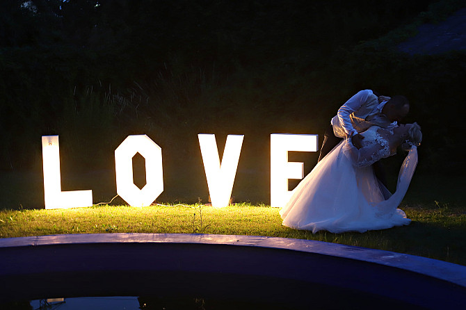 В Риге любое торжество, в подарок скидки юбилярам, свадьбам. Территория=2000 кв. м. с бассейном... Рига - изображение 8