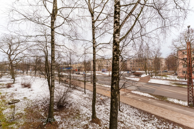 Piedāvājumā divu istabu dzīvoklis Valdeķu ielā 15. Īpašumam nepieciešams kapitālais Rīga - foto 16