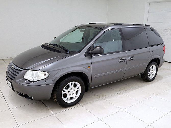 Chrysler Voyager Stow N Go Limited ATM 2.8 CRD 110kW Tallina - foto 2