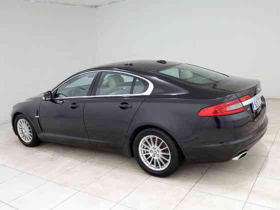 Jaguar XF Luxury 2.7 JTD 152kW Tallina