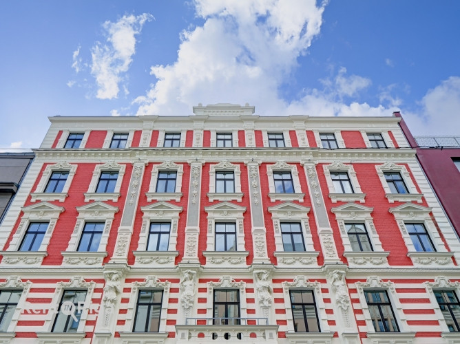 Piedāvājumā dzīvokļi Rīgas centrā. Īpašumam divas ēkas fasādes un pagalma.  Divu istabu dzīvoklis ar Рига - изображение 10