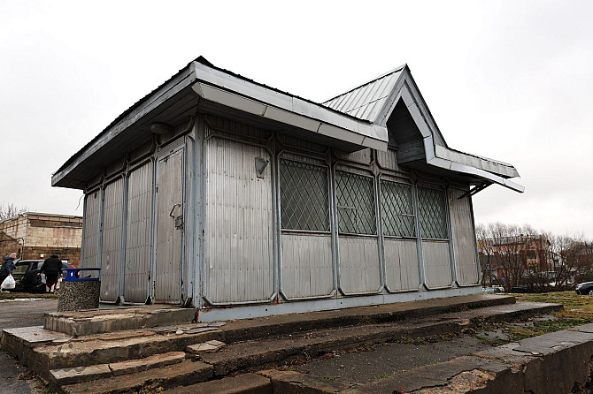 Tiek pārdots komercīpašums- Tirdzniecības kiosks (31,5 m2) ar tam pieguļošu zemes gabalu (312 Rēzekne un Rēzeknes novads - foto 1