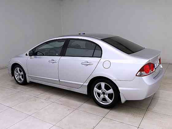 Honda Civic Elegance 1.8 103kW Tallina