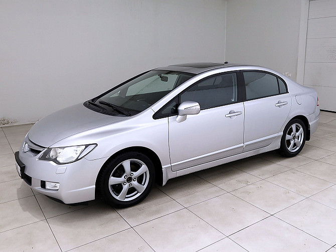 Honda Civic Elegance 1.8 103kW Tallina - foto 2