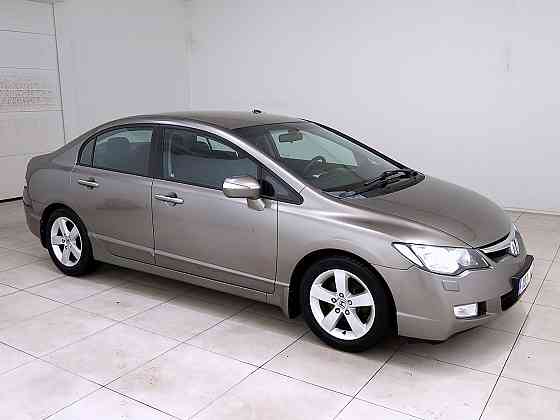 Honda Civic Elegance 1.8 103kW Tallina