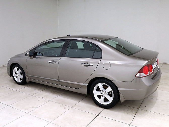 Honda Civic Elegance 1.8 103kW Tallina - foto 4