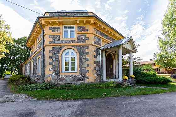 Pārdod: Unikāla Muiža Latvijā Sigulda