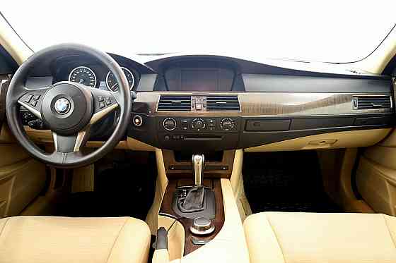 BMW 523 Business ATM 2.5 130kW Таллин