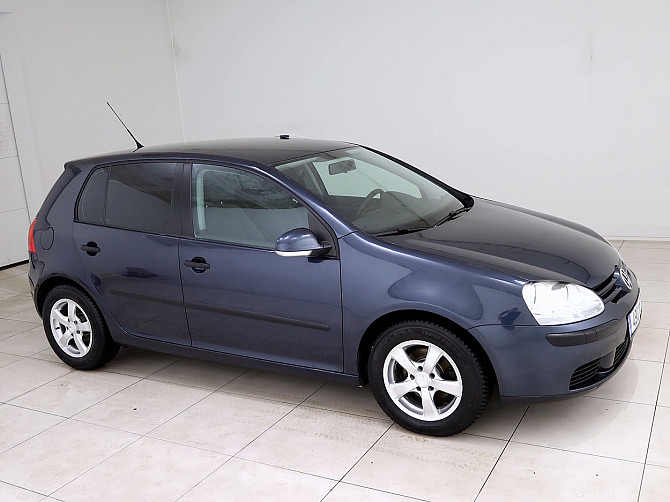 Volkswagen Golf Comfortline 1.6 75kW Tallina - foto 1