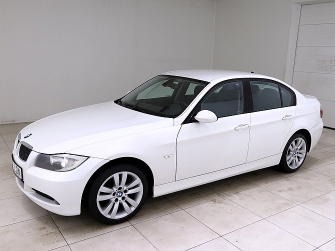 BMW 325 Sportpakett 3.0 160kW Tallina - foto 2